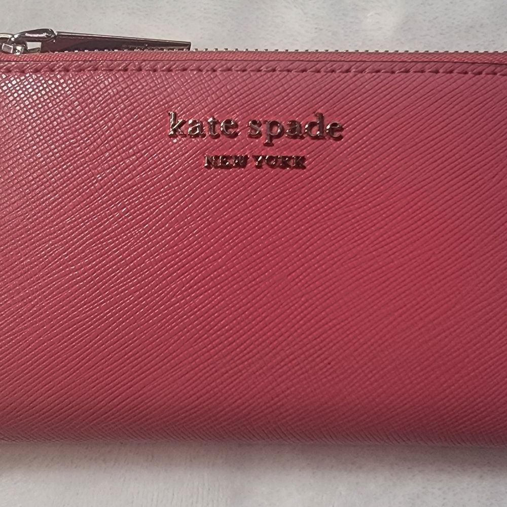 kate spade New York Pink Wallet - Saffiano Zip Wallet
